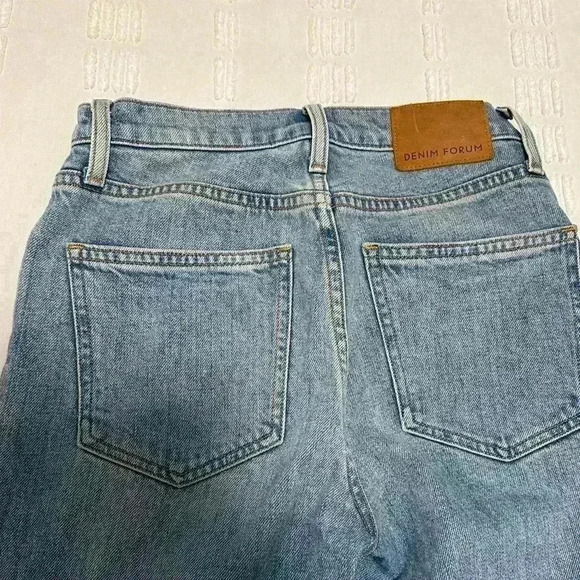 Denim Forum Aritzia The Yoko High Rise Slim High Waisted Blue Jean Denim Size 24 - Picture 9 of 9